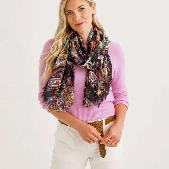 Vera Bradley Harry Potter Soft FRINGE SCARF Friends of Hogwarts NEW WITH TAGS - Picture 12 of 13